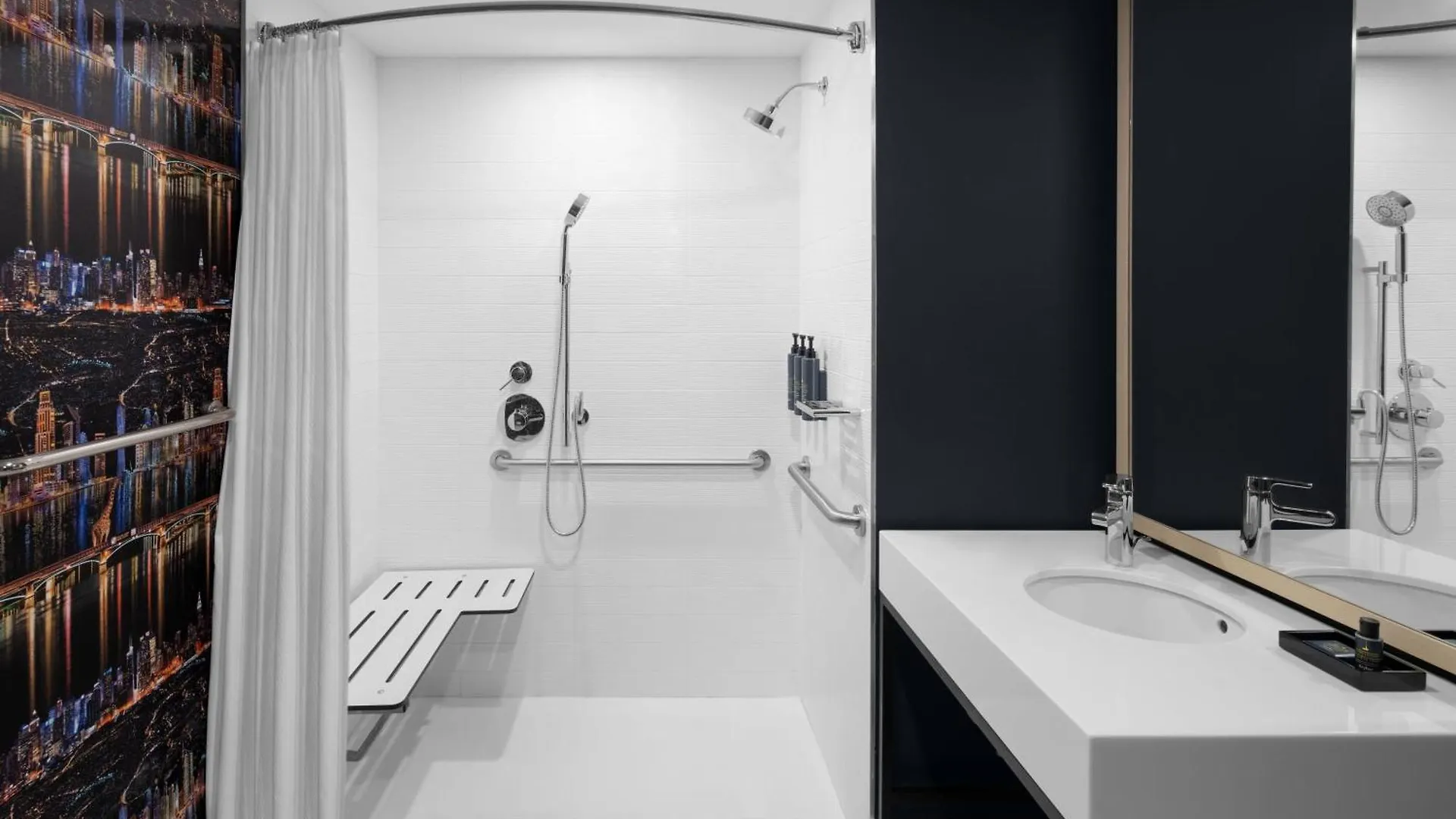 Hotel Aloft New York Chelsea 4*,